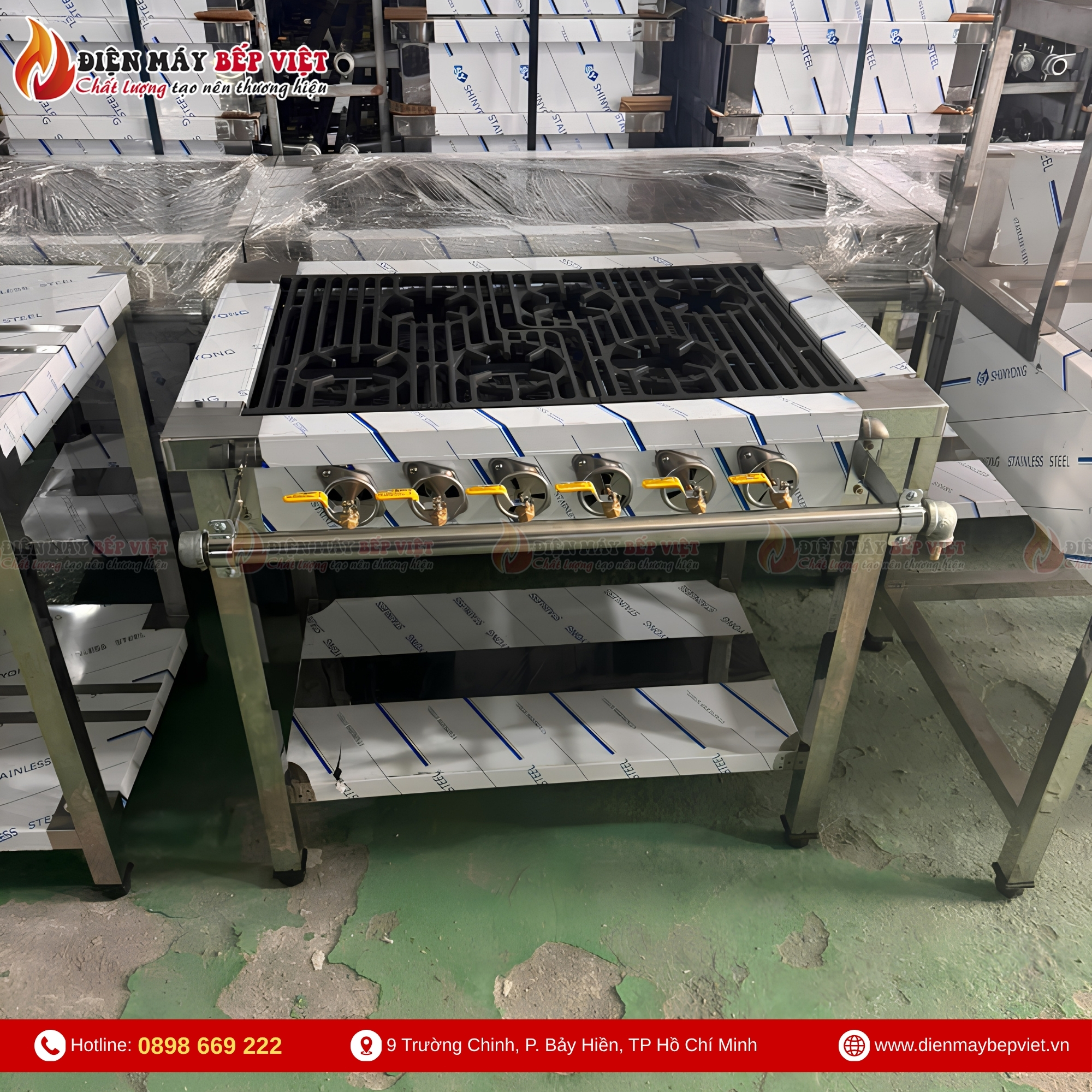 Hình ảnh bếp gas công nghiệp 6 họng nhỏ 900 x 600 x 800mm