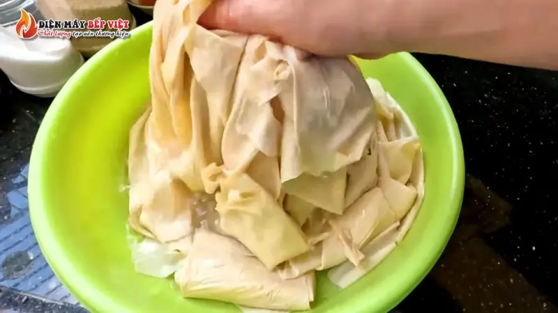 Các công thức giò lụa chay - Chả lụa chay bằng đậu hũ
