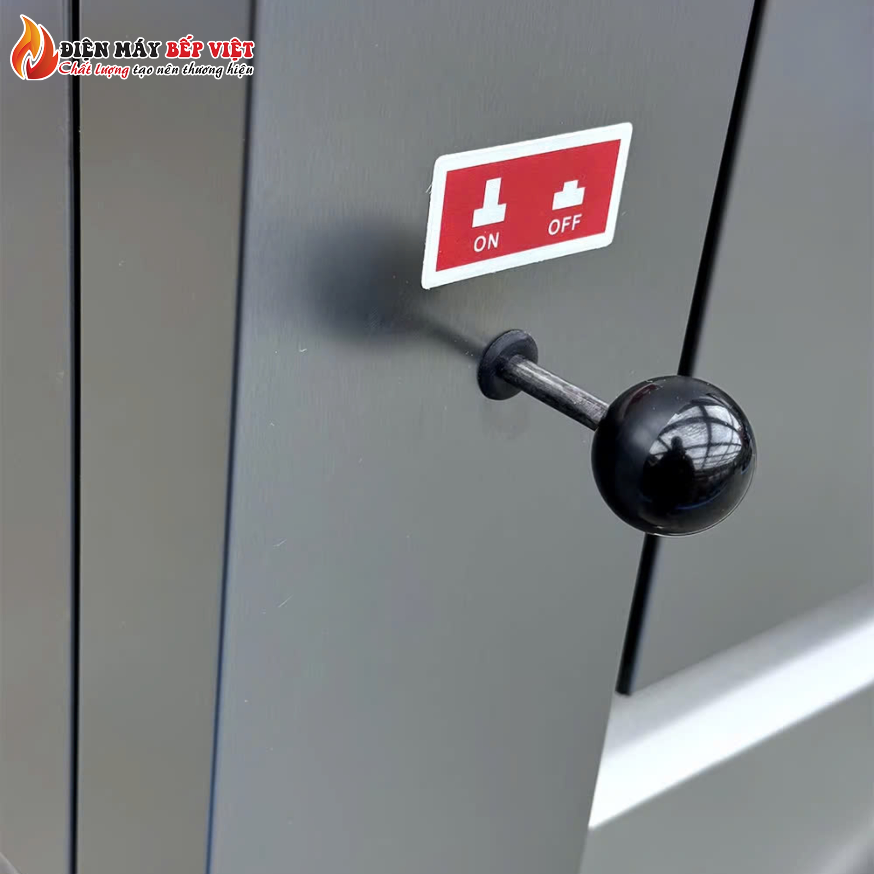 Cấu tạo nổi bật của lò nướng 2 hộc 4 mâm Soven