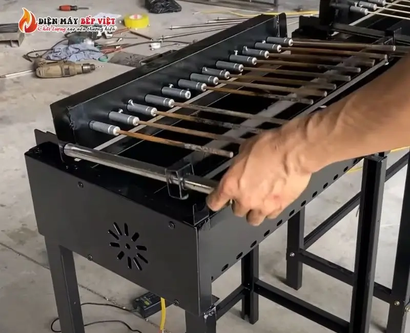 Máy nướng thịt bằng than