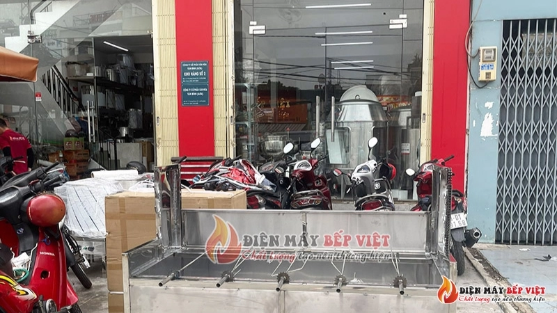 Mua lò quay heo tại Điện Máy Bếp Việt