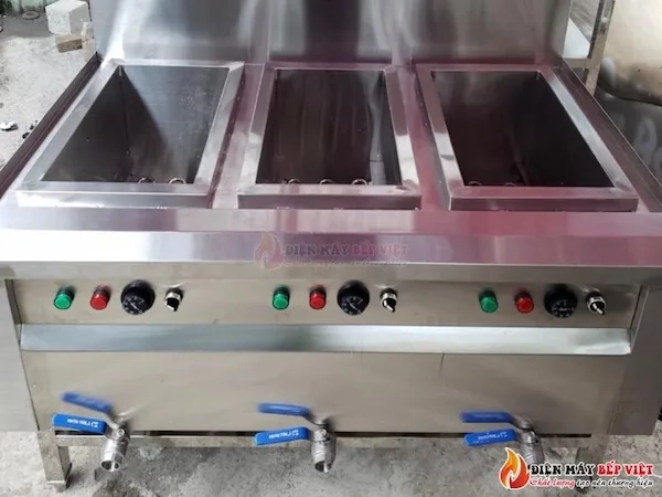 thiết kế bếp chiên công nghiệp 3 ngăn bằng inox