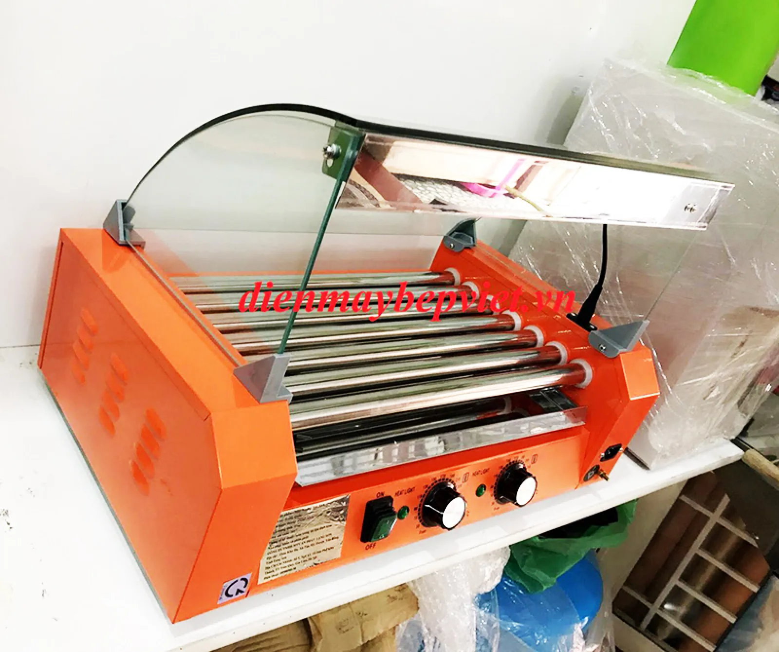 Máy Nướng Xúc Xích CZ7